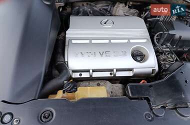Внедорожник / Кроссовер Lexus RX 2004 в Черновцах
