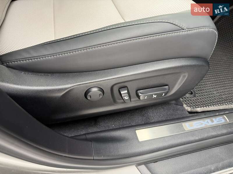 Внедорожник / Кроссовер Lexus RX 2022 в Киеве