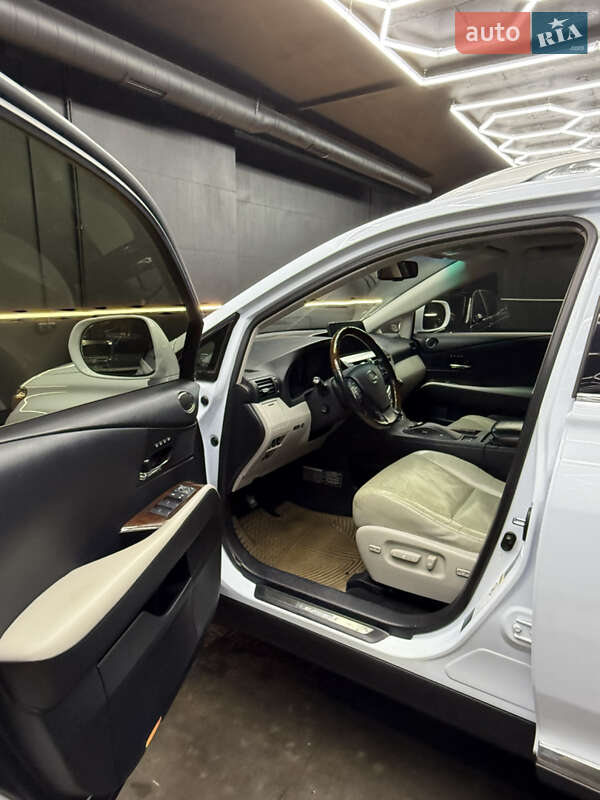 Внедорожник / Кроссовер Lexus RX 2010 в Киеве