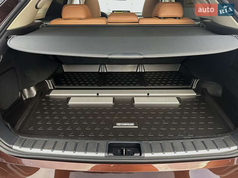 Внедорожник / Кроссовер Lexus RX 2021 в Днепре