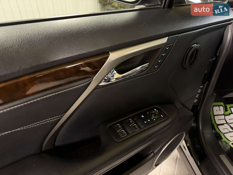 Внедорожник / Кроссовер Lexus RX 2019 в Киеве