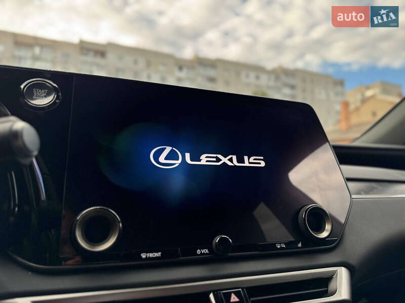 Внедорожник / Кроссовер Lexus RX 2024 в Киеве