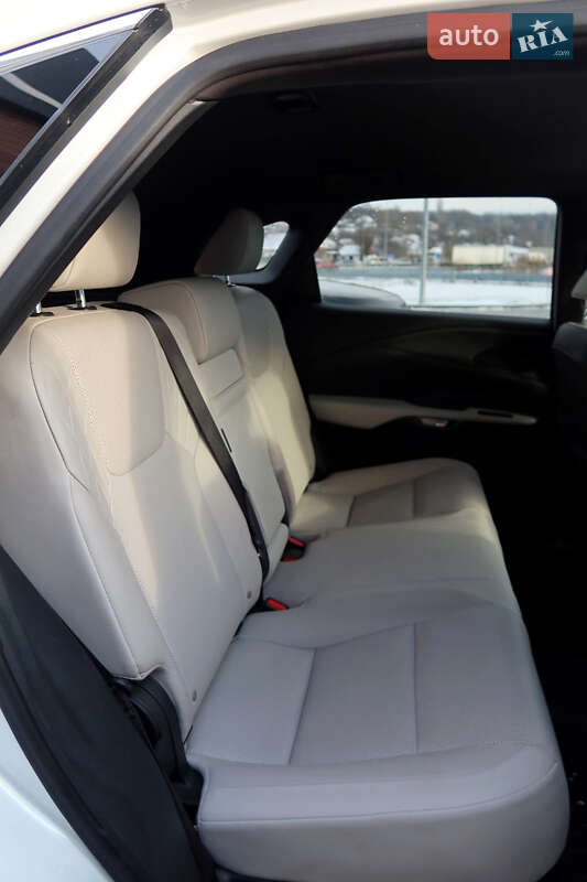 Внедорожник / Кроссовер Lexus RX 2023 в Лубнах