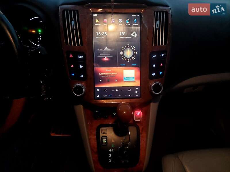 Внедорожник / Кроссовер Lexus RX 2005 в Черновцах