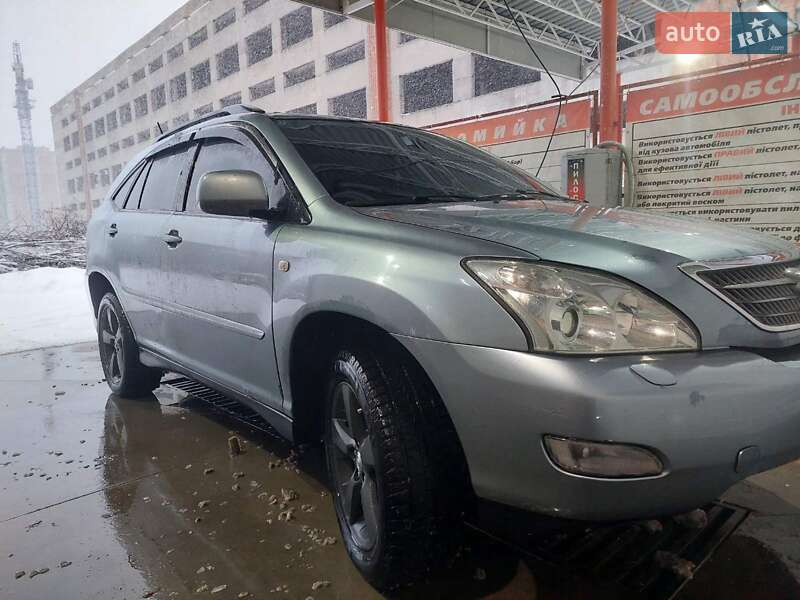 Внедорожник / Кроссовер Lexus RX 2005 в Черновцах