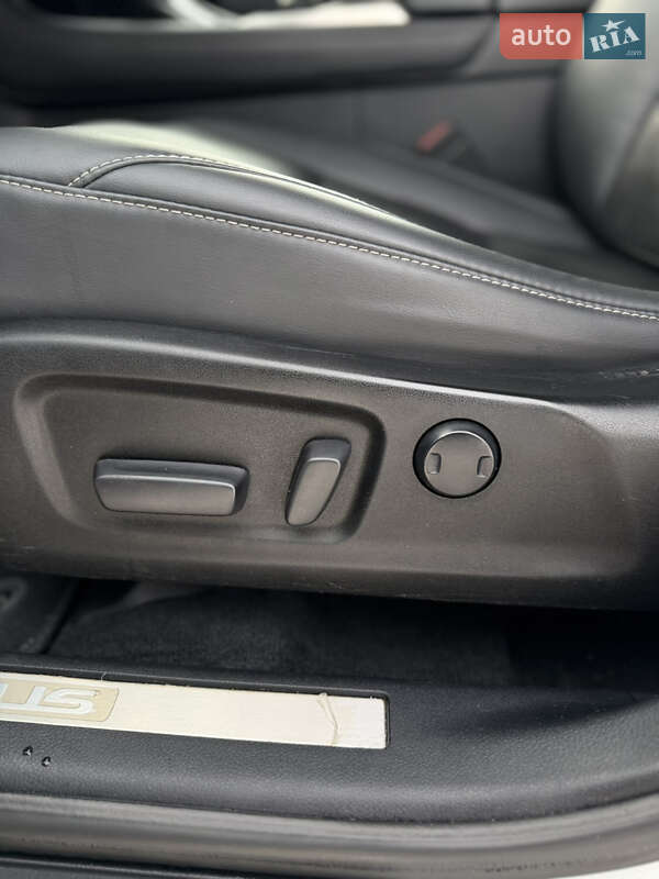 Внедорожник / Кроссовер Lexus RX 2018 в Львове фото 15 Внедорожник / Кроссовер Lexus RX 2018 в Львове