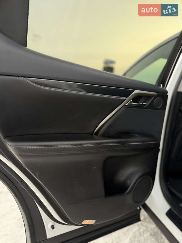 Внедорожник / Кроссовер Lexus RX 2018 в Львове фото 23 Внедорожник / Кроссовер Lexus RX 2018 в Львове