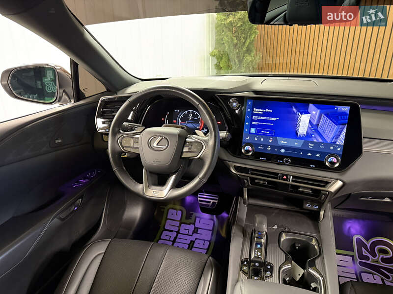 Внедорожник / Кроссовер Lexus RX 2023 в Киеве