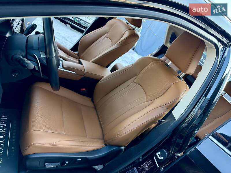 Внедорожник / Кроссовер Lexus RX 2021 в Киеве