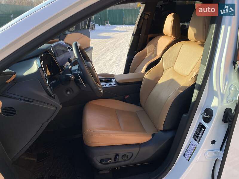 Позашляховик / Кросовер Lexus RX 2023 в Києві