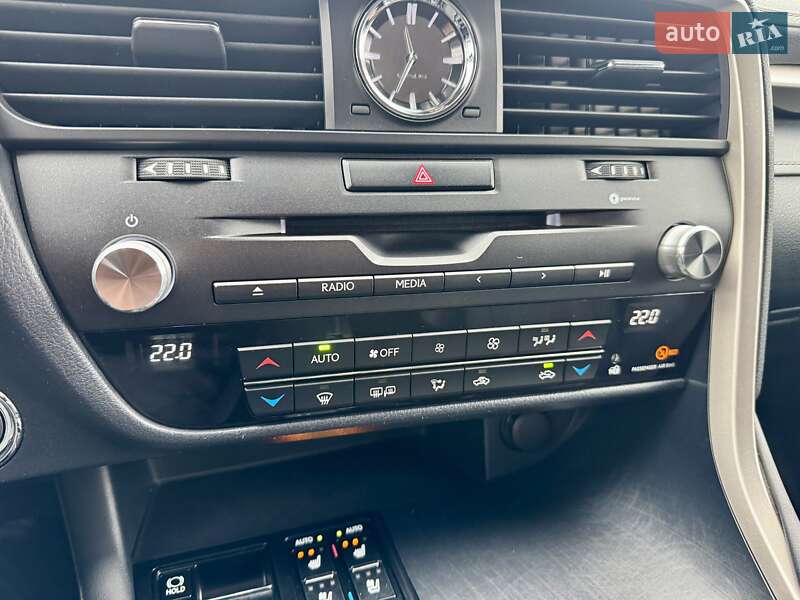 Внедорожник / Кроссовер Lexus RX 2016 в Киеве