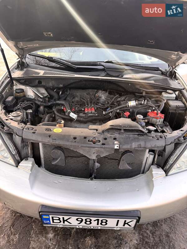 Позашляховик / Кросовер Lexus RX 2005 в Рівному
