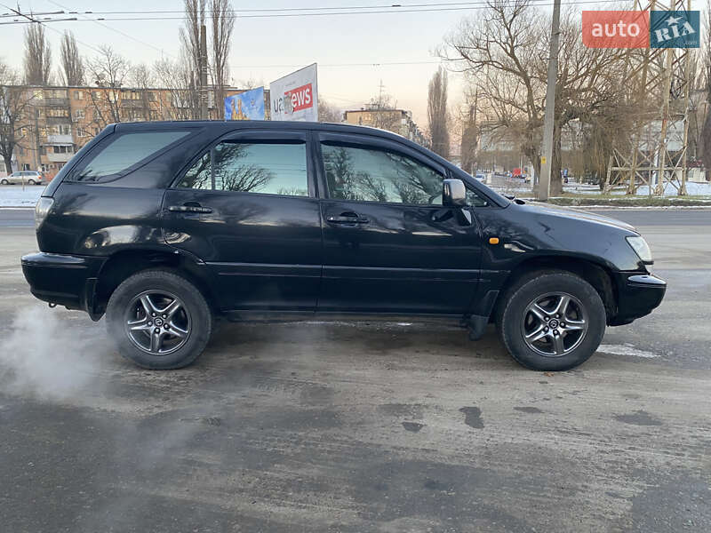 Позашляховик / Кросовер Lexus RX 2001 в Одесі