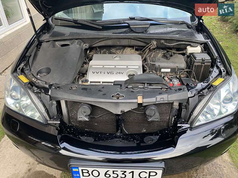 Позашляховик / Кросовер Lexus RX 2006 в Івано-Франківську