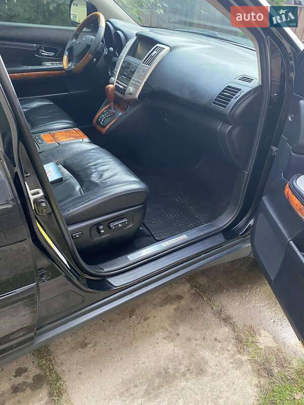 Позашляховик / Кросовер Lexus RX 2006 в Івано-Франківську