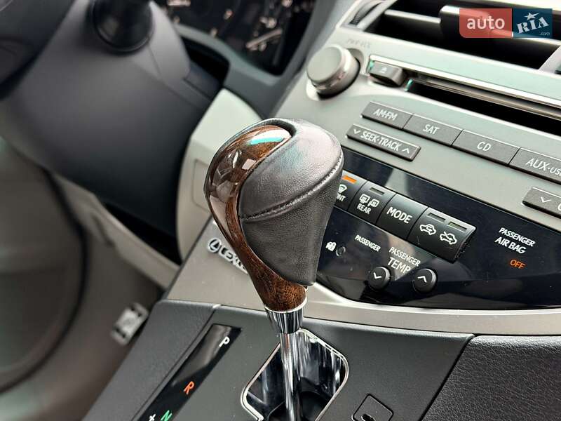 Внедорожник / Кроссовер Lexus RX 2010 в Одессе