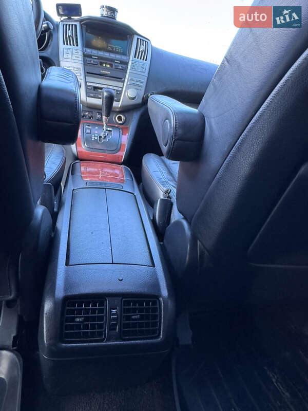 Внедорожник / Кроссовер Lexus RX 2004 в Подольске