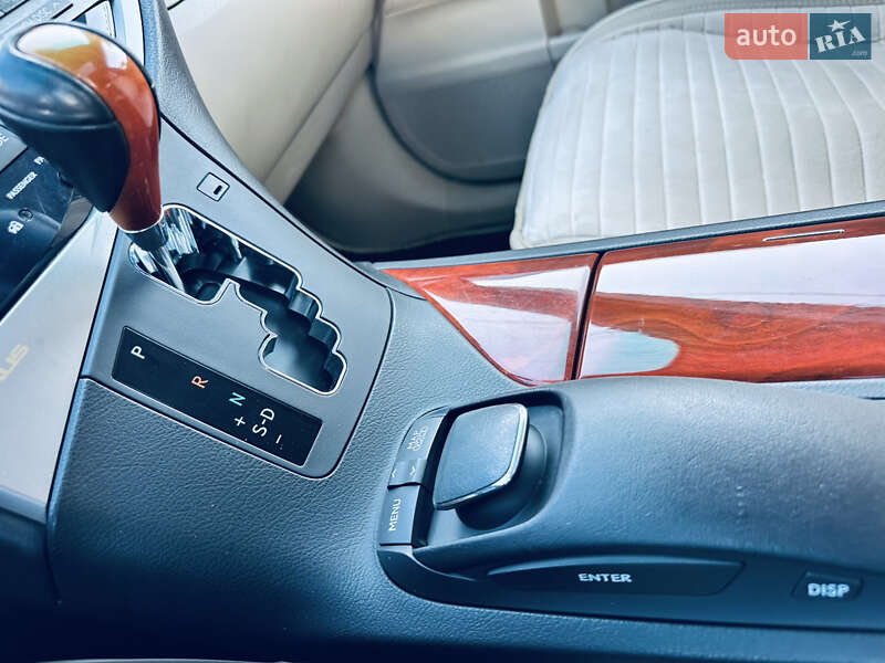 Внедорожник / Кроссовер Lexus RX 2010 в Солотвине фото 36 Внедорожник / Кроссовер Lexus RX 2010 в Солотвине