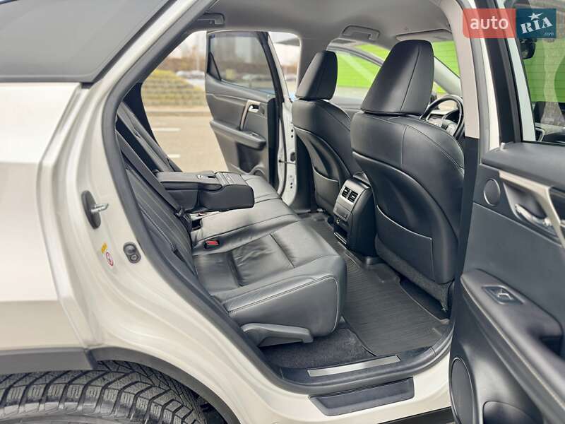 Позашляховик / Кросовер Lexus RX 2016 в Києві