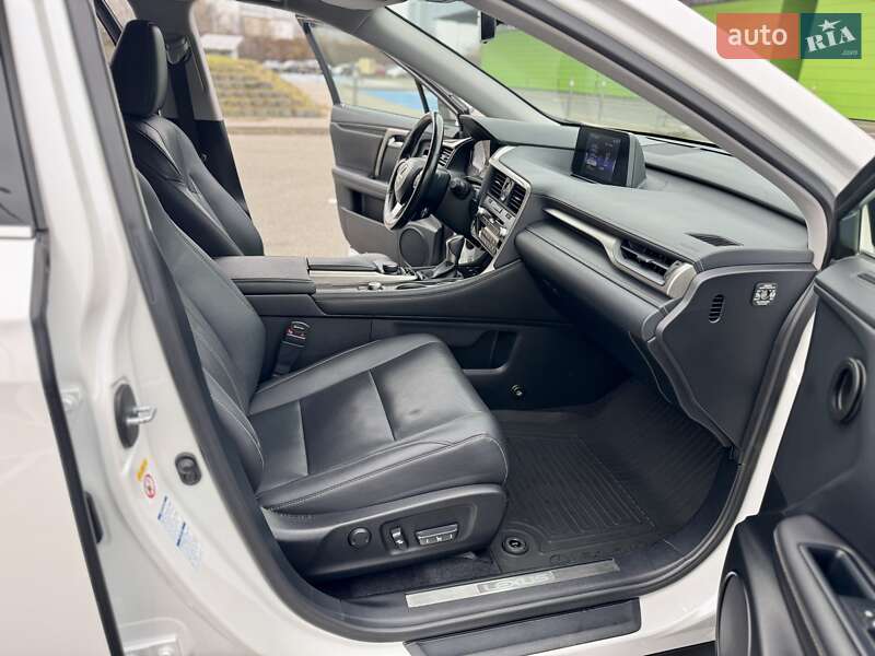 Позашляховик / Кросовер Lexus RX 2016 в Києві