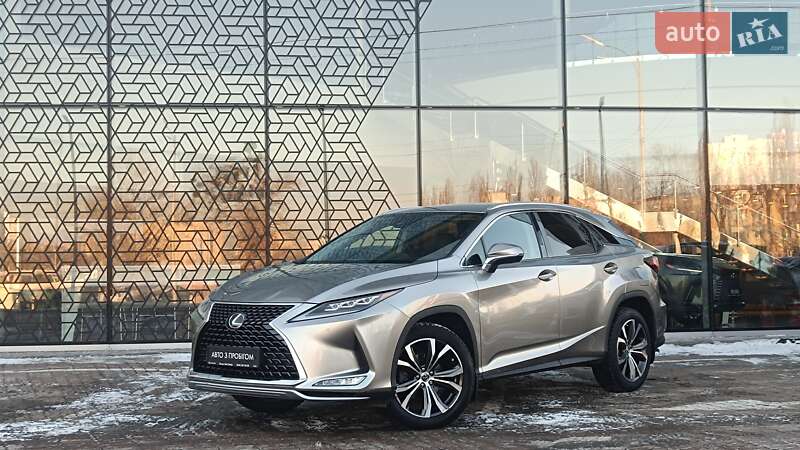Lexus RX 2019