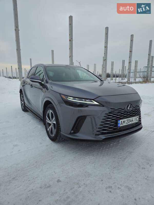 Внедорожник / Кроссовер Lexus RX 2023 в Коростене