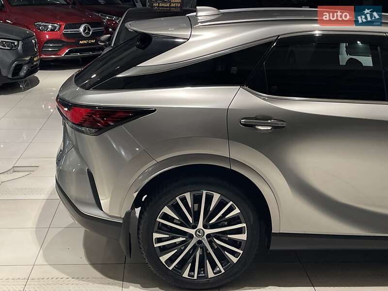 Позашляховик / Кросовер Lexus RX 2023 в Києві