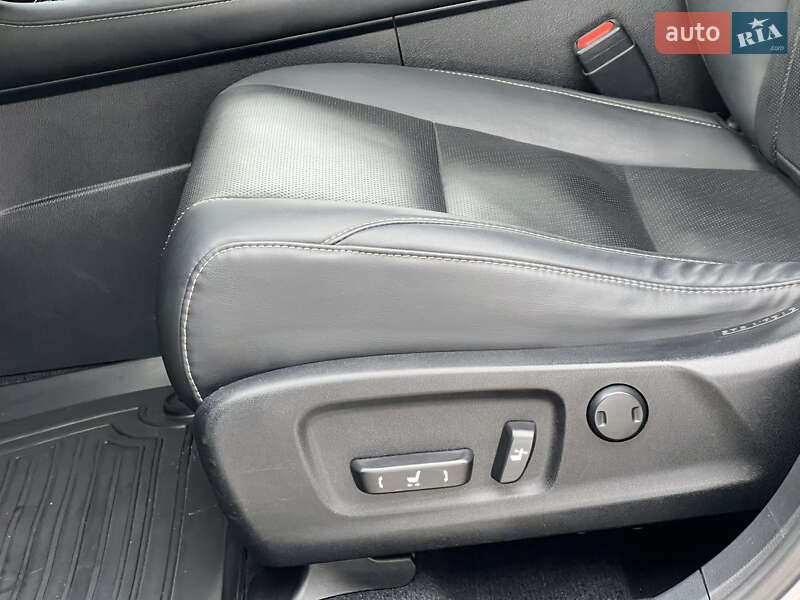 Позашляховик / Кросовер Lexus RX 2021 в Києві