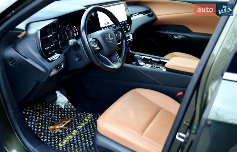 Позашляховик / Кросовер Lexus RX 2023 в Одесі фото 19 Позашляховик / Кросовер Lexus RX 2023 в Одесі