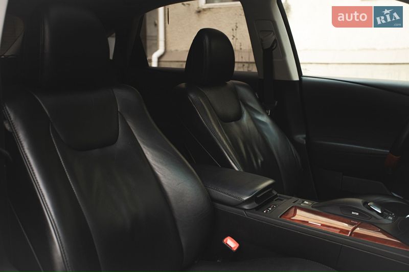 Позашляховик / Кросовер Lexus RX 2011 в Білгороді-Дністровському