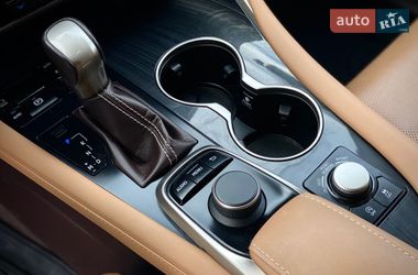 Внедорожник / Кроссовер Lexus RX 2018 в Киеве