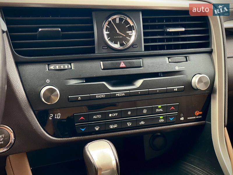 Позашляховик / Кросовер Lexus RX 2018 в Києві