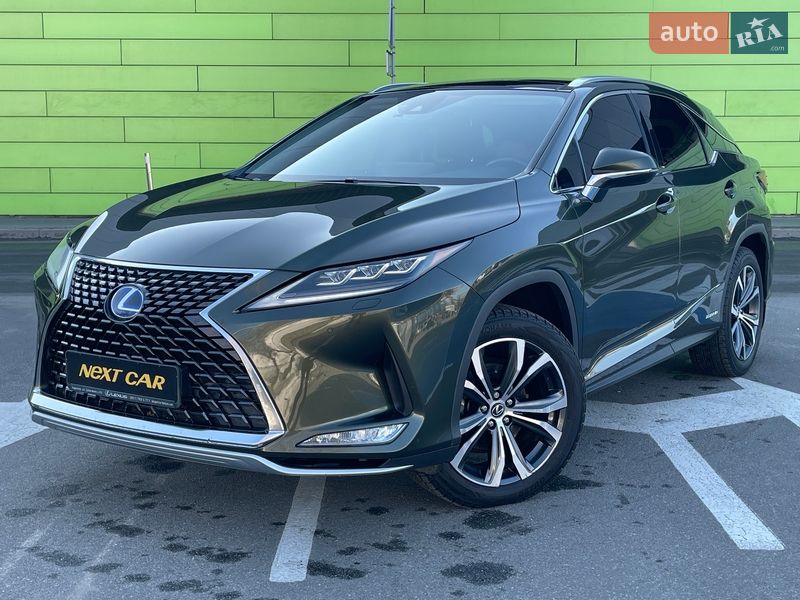 Lexus RX 2021
