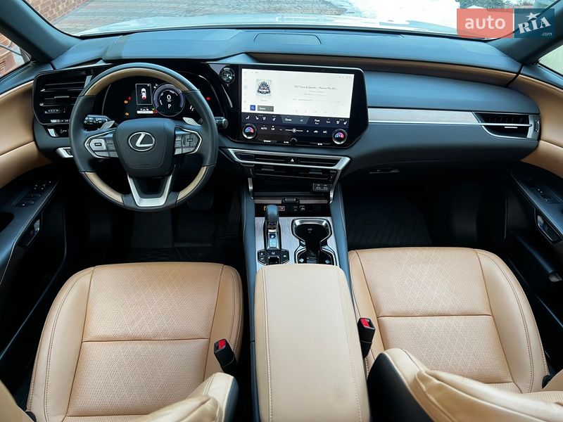 Позашляховик / Кросовер Lexus RX 2024 в Львові