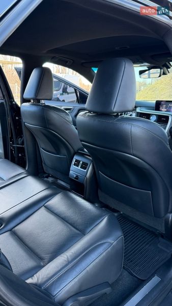 Позашляховик / Кросовер Lexus RX 2019 в Дніпрі