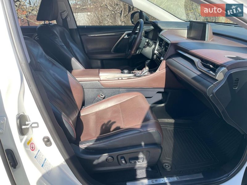 Внедорожник / Кроссовер Lexus RX 2017 в Полтаве