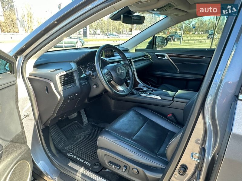 Позашляховик / Кросовер Lexus RX 2018 в Києві