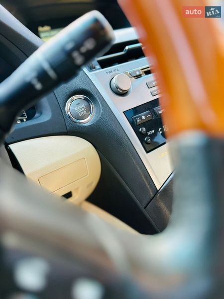 Внедорожник / Кроссовер Lexus RX 2010 в Солотвине