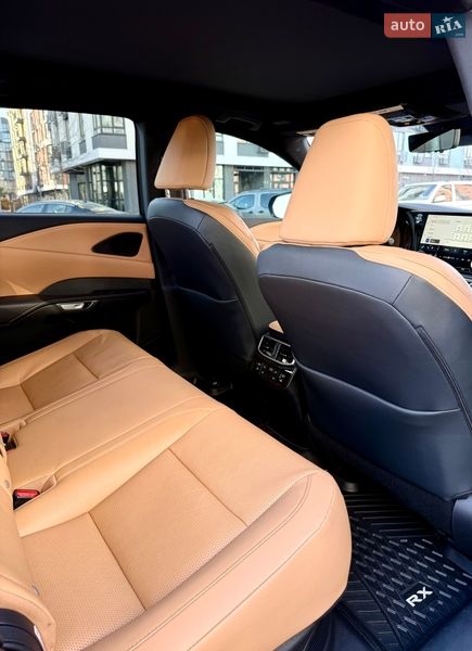 Внедорожник / Кроссовер Lexus RX 2024 в Киеве