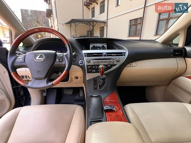 Позашляховик / Кросовер Lexus RX 2010 в Трускавці