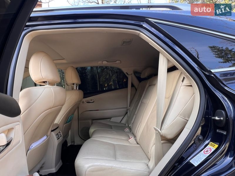 Позашляховик / Кросовер Lexus RX 2010 в Трускавці