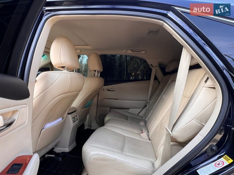 Позашляховик / Кросовер Lexus RX 2010 в Трускавці