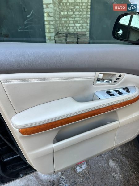 Внедорожник / Кроссовер Lexus RX 2005 в Харькове