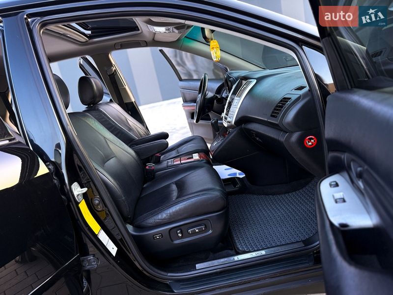 Внедорожник / Кроссовер Lexus RX 2004 в Хмельницком