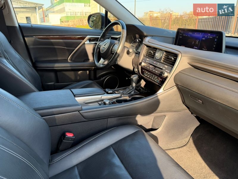Позашляховик / Кросовер Lexus RX 2019 в Івано-Франківську