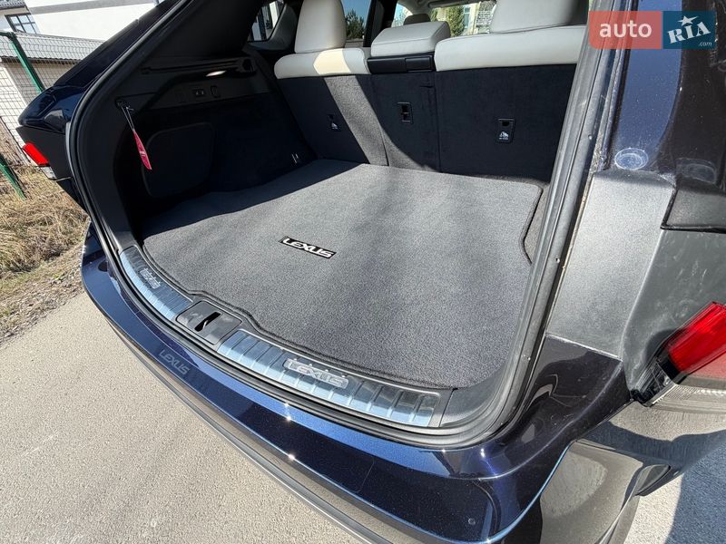 Внедорожник / Кроссовер Lexus RX 2023 в Ужгороде