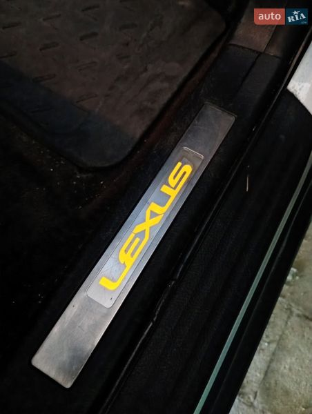 Позашляховик / Кросовер Lexus RX 2003 в Харкові