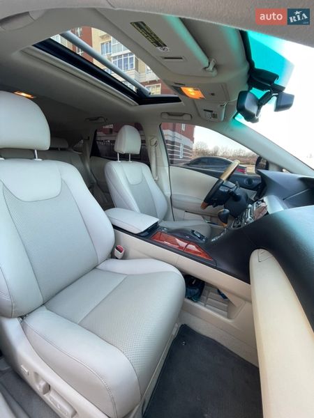 Позашляховик / Кросовер Lexus RX 2010 в Умані фото 7 Позашляховик / Кросовер Lexus RX 2010 в Умані