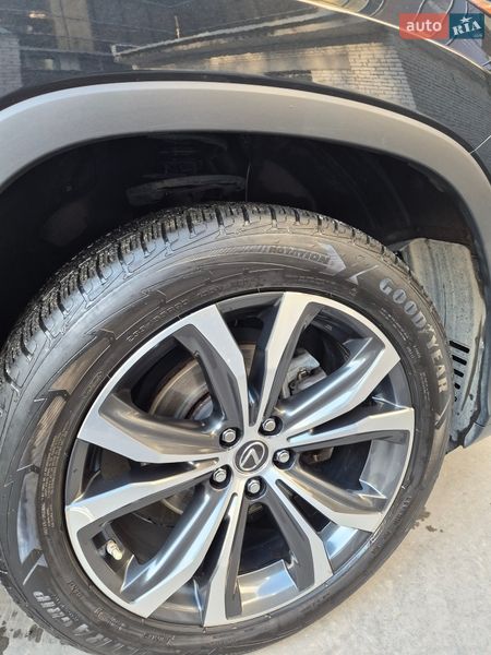 Внедорожник / Кроссовер Lexus RX 2020 в Киеве