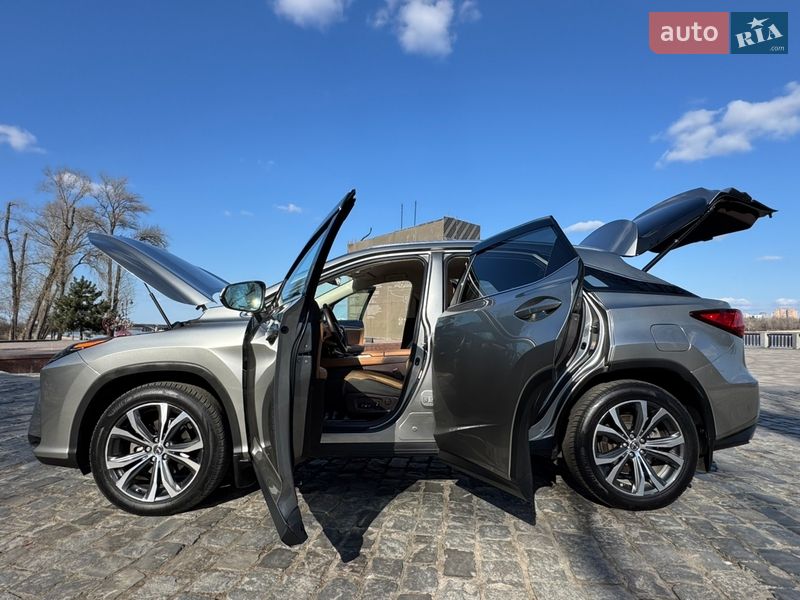 Внедорожник / Кроссовер Lexus RX 2018 в Киеве